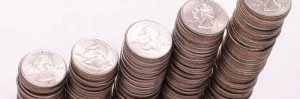 Letter sound q featured image of quarters.